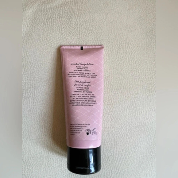 Victoria secret sexy little things noir tease lotion - Picture 4 of 5